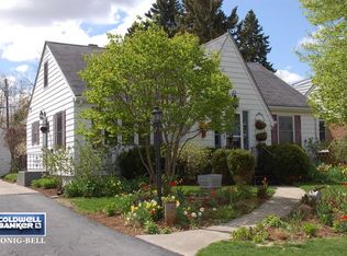 830 Stevens Ave, Sycamore, IL 60178