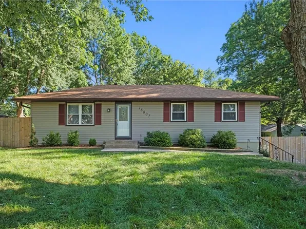 16807 E 3rd Ter N, Independence, MO 64056