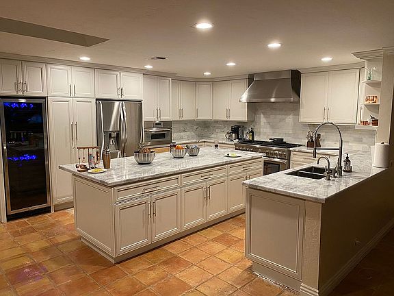 4th image of 31555 Rustic Oak Dr