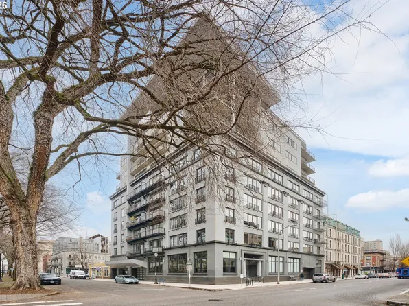 300 NW 8th Ave APT 303, Portland, OR 97209