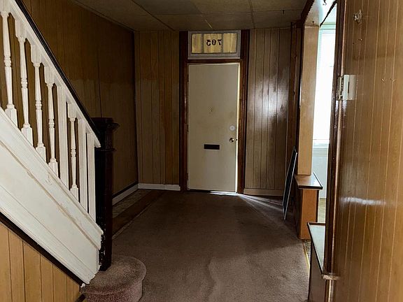5th image of 705 N Edgewood St