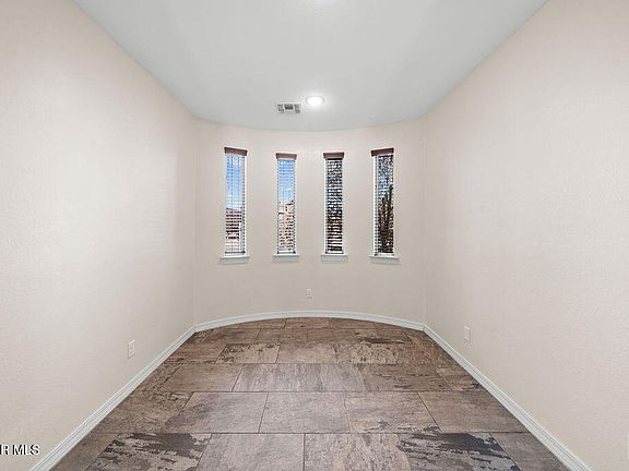 4th image of 13566 Hazlewood St