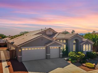 6459 Red Garnet Ct, Las Vegas, NV 89131