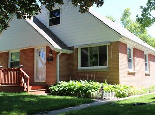 4858 N 72nd St, Milwaukee, WI 53218
