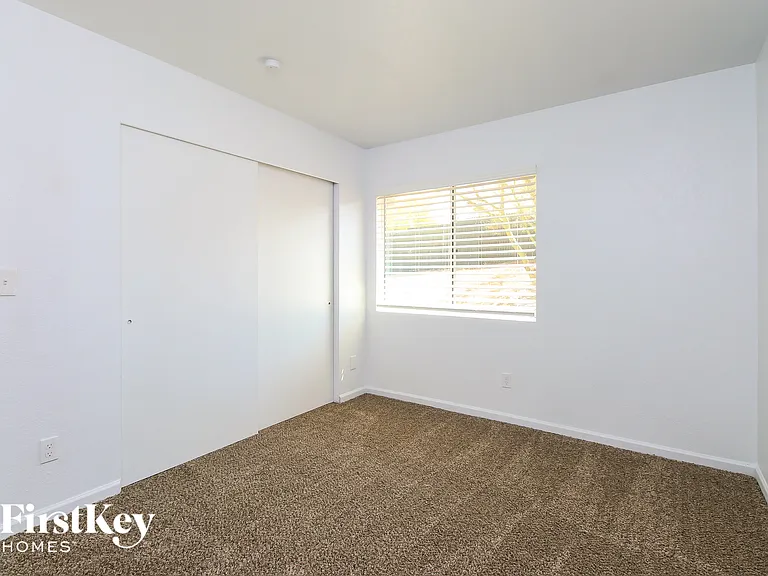9991 E Victoria Ln — Photo 11
