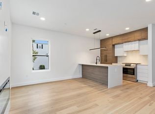 118 Spring St #2, Cambridge, MA 02141