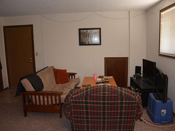 3rd image of 1703 E Windyview Dr