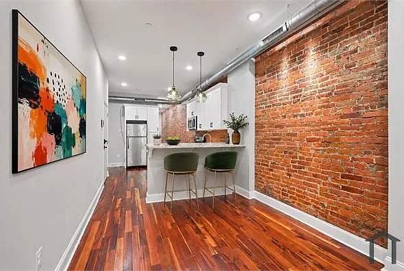 3220 W Diamond St #2 — Photo 4