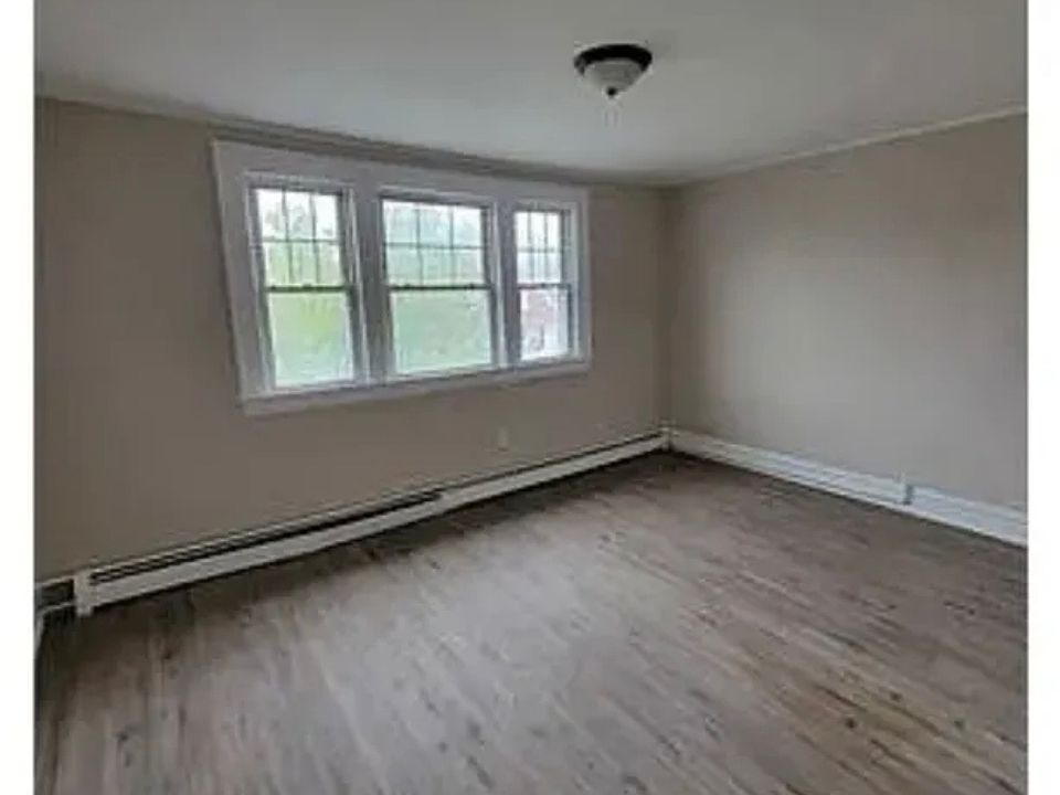 2nd image of 167 Brookwood St #2A
