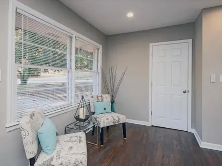 1693 San Gabriel Ave — Photo 3