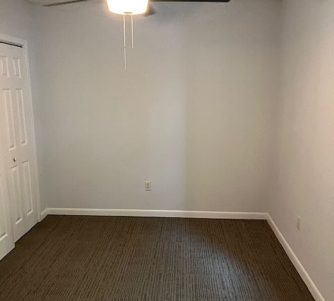 5th image of 2 Percy St APT F