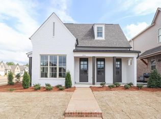 201 Thistle Ln, Oxford, MS 38655