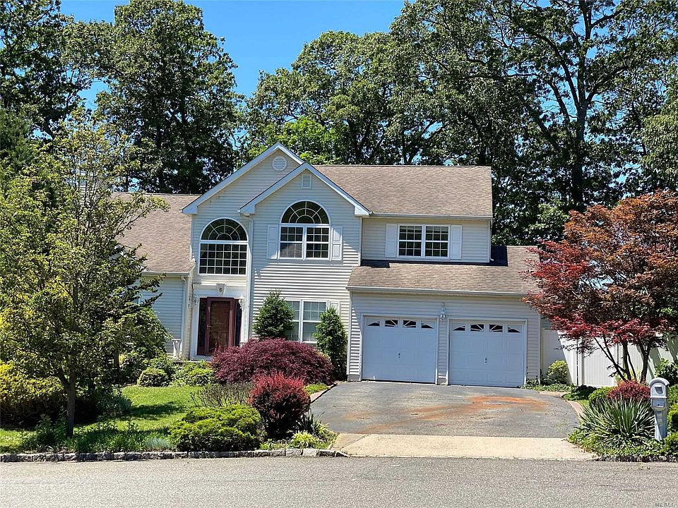 1st image of 6 Alex Ct