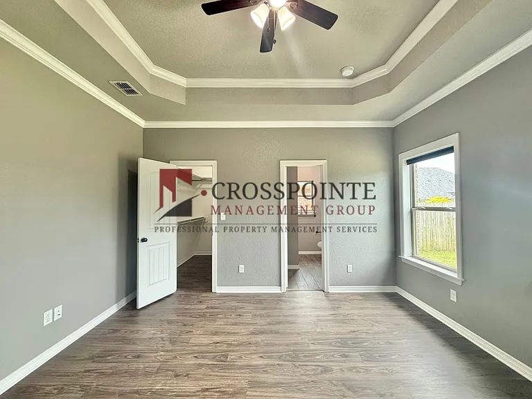 332 Kingdom Blvd — Photo 9