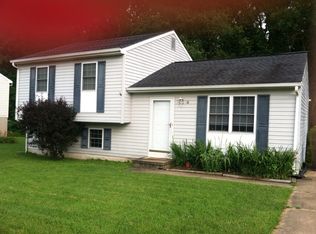 18 Julie Ln, Newark, DE
