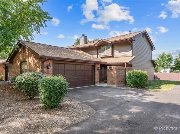 148 Prairie Dr, Westmont, IL 60559