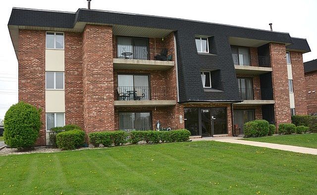 1st image of 9138 W 140th St APT 2SW
