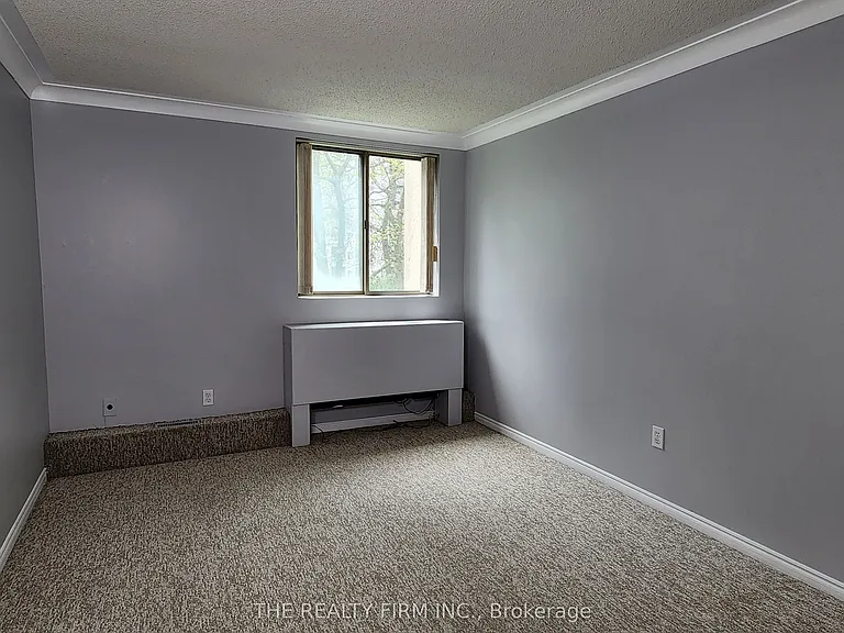 570 Proudfoot Ln #309 — Photo 15