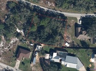 3040 Redwood Rd, Lake Placid, FL 33852