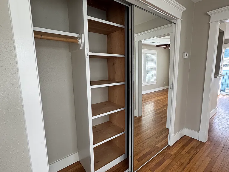 1543 Oxford St #1 — Photo 13
