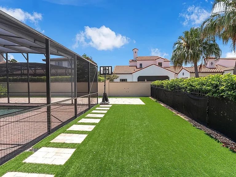 7231 Sangalla Dr — Photo 49