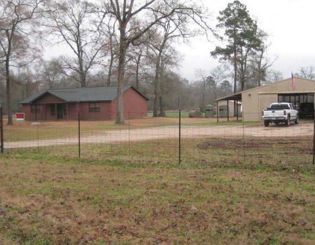 2nd image of 15750 Bond Ln
