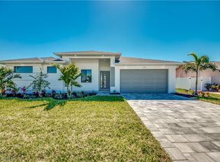 1124 SW 42nd Terrace Cpe, Coral, FL 33914