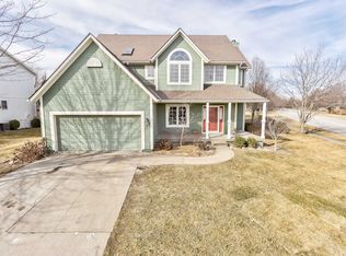 2500 SW 11th St, Lees Summit, MO 64081