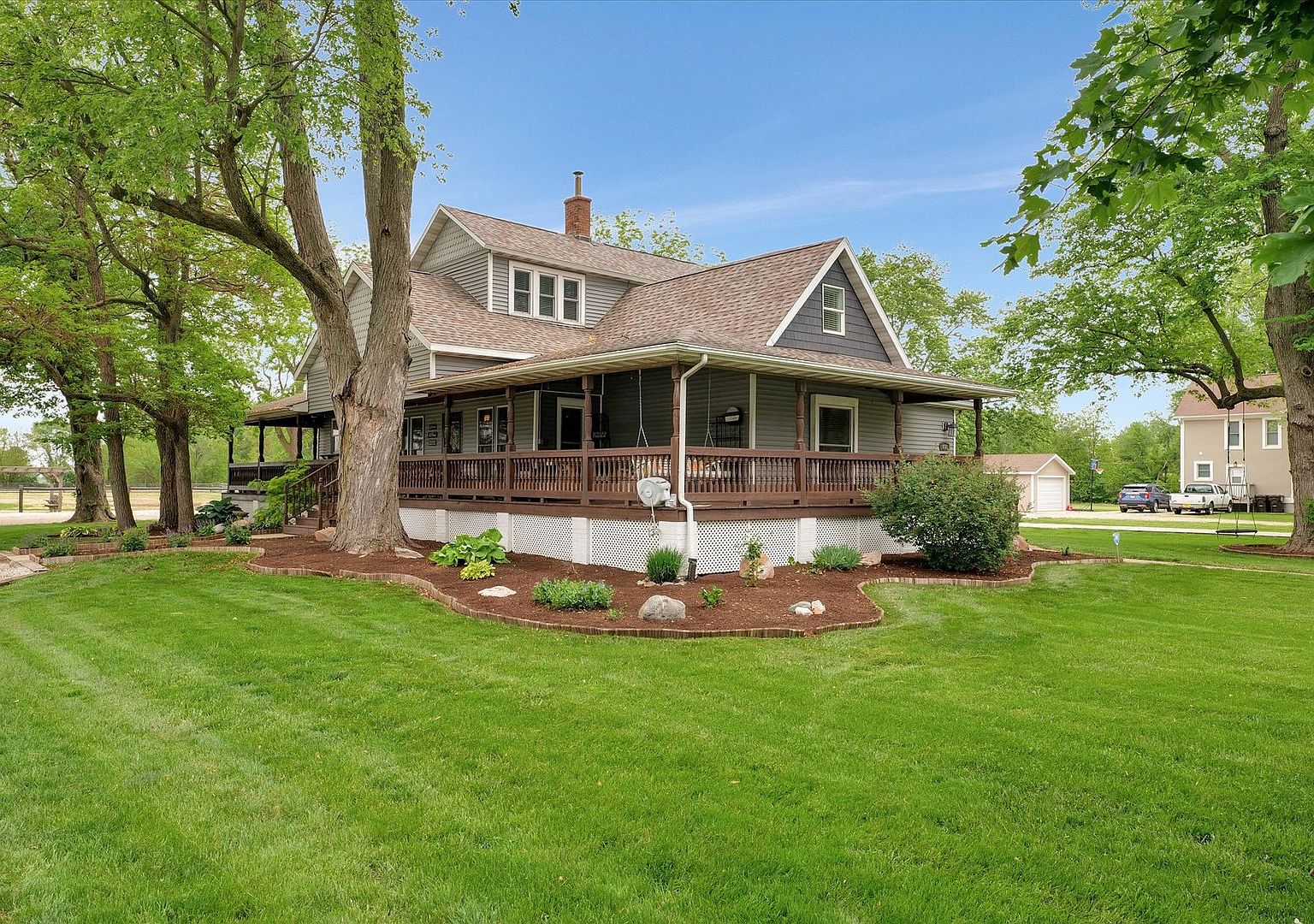 632 E Bodman St, Bement, IL 61813 Zillow