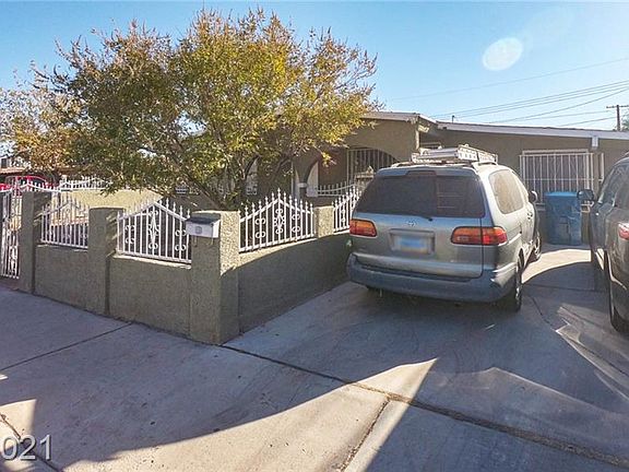 4th image of 2322 Hassett Ave