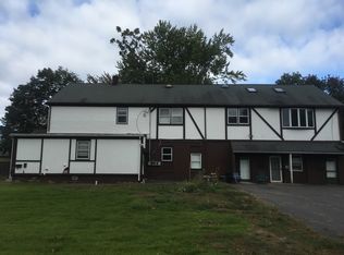 111 Laurel Ct, Plainville, CT 06062