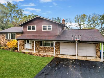 1406 N Cedar Lake Rd, Lake Villa, IL, 60046