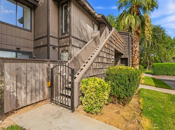 1190 S Winery Ave Unit 222, Fresno, CA 93727