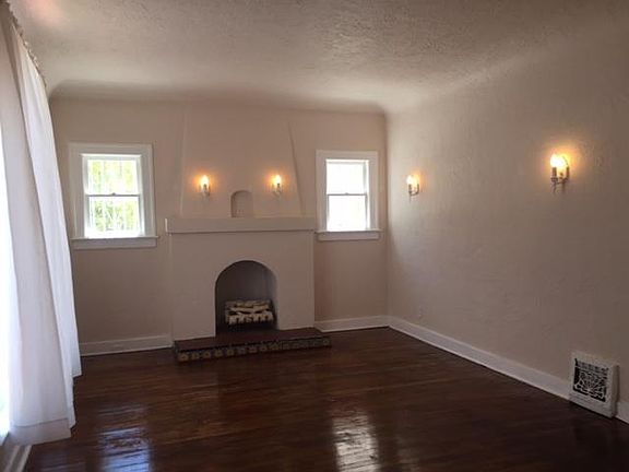 4th image of 4424 Hastings Dr