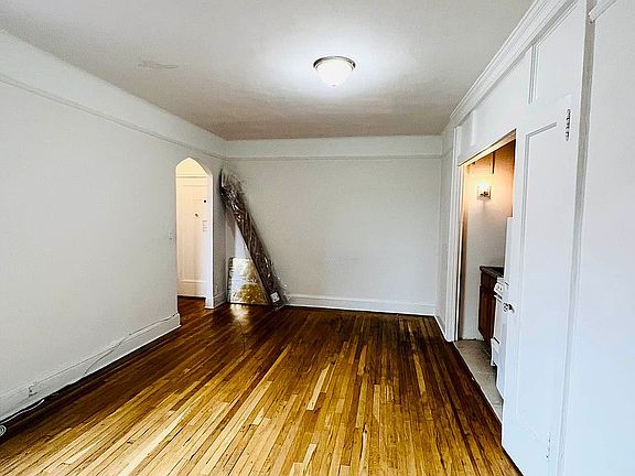 3rd image of 31-75 29th St #F8