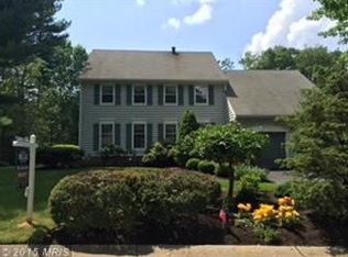 20233 Darlington Dr, Montgomery Village, MD 20886