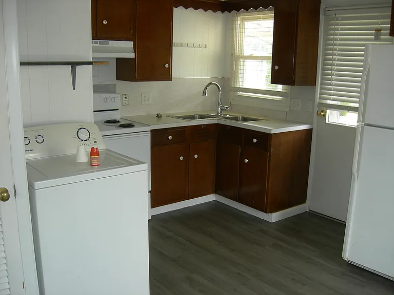 812 Tule St — Photo 11