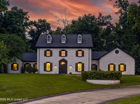 113 Woodstock Dr, Vicksburg, MS 39180