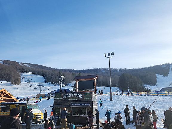 3rd image of 14 Windham Mount Vlg #93