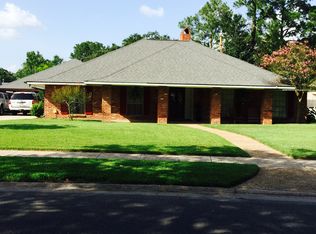 3835 Floyd Dr, Baton Rouge, LA 70808