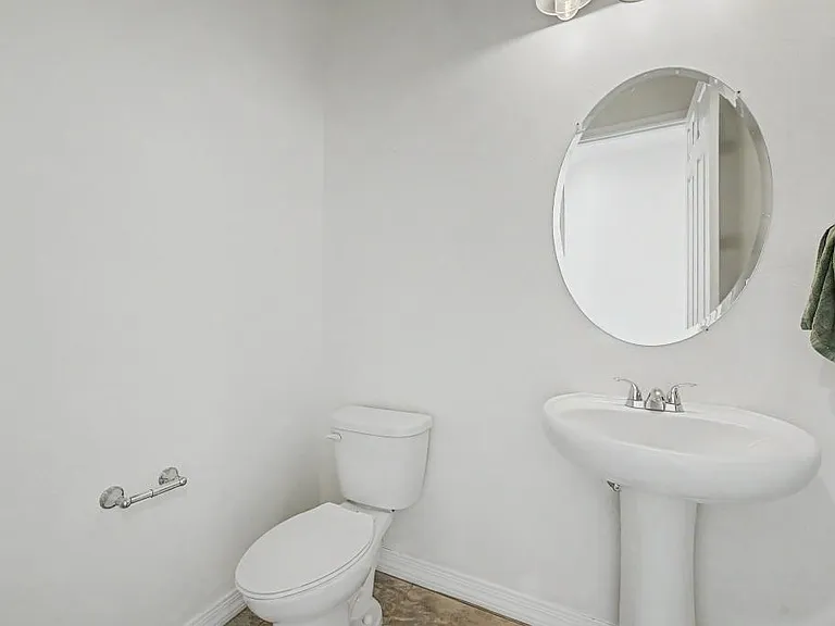 16878 S Eva Ave — Photo 13