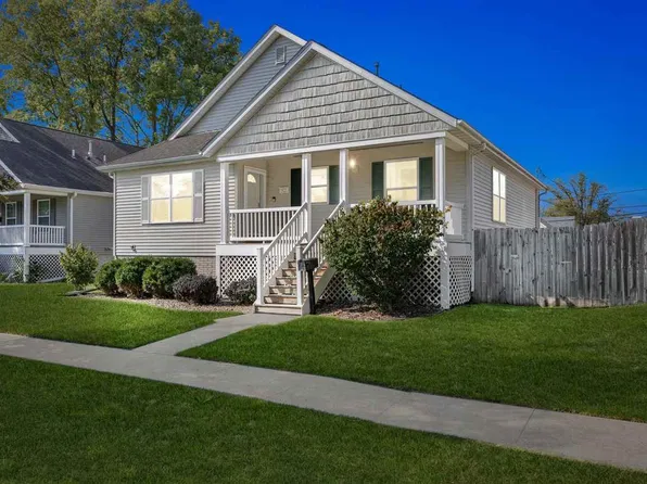 522 9th St SW, Cedar Rapids, IA 52404