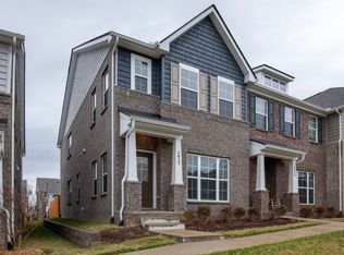 2017 Hardwick Pvt Ln, Gallatin, TN 37066