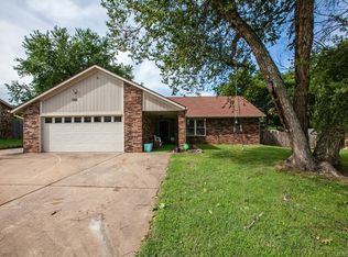 909 W Park Ct, Broken Arrow, OK 74011