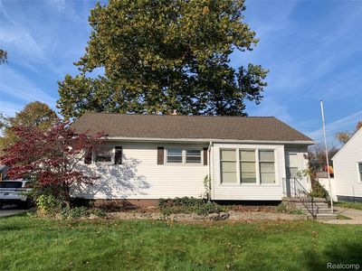 740 Chippewa St, Mount Clemens, MI, 48043