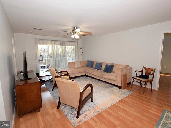 2nd image of 15311 Diamond Cove Ter #5