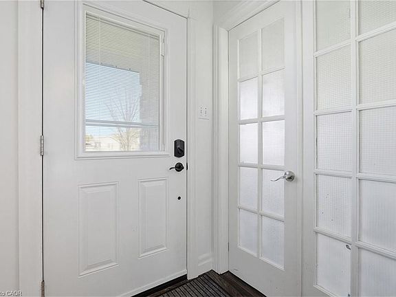 5th image of 48 Tamvale Cres