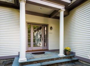 1221 Essex Rd, Westbrook, CT 06498