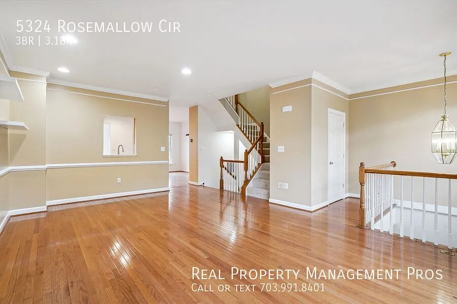 Qualify For a Zero Deposit/Convenient to Major Commuter Routes — Photo 4