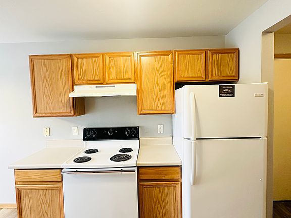 5th image of 6719 Quinn St #204